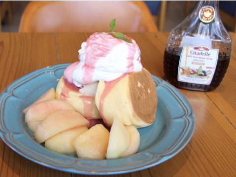 桃のパンケーキ1,848円